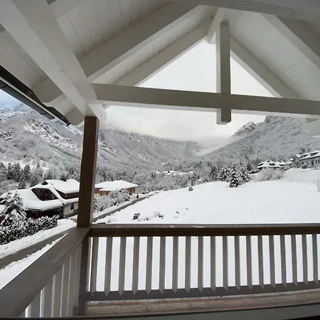 Ferienyogahaus Bergblick Neues Blockhaus! Dom wakacyjny