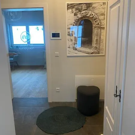 Ferienyogahaus Bergblick Neues Blockhaus! Dom wakacyjny Ferlach
